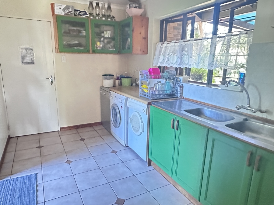 4 Bedroom Property for Sale in The Island Western Cape